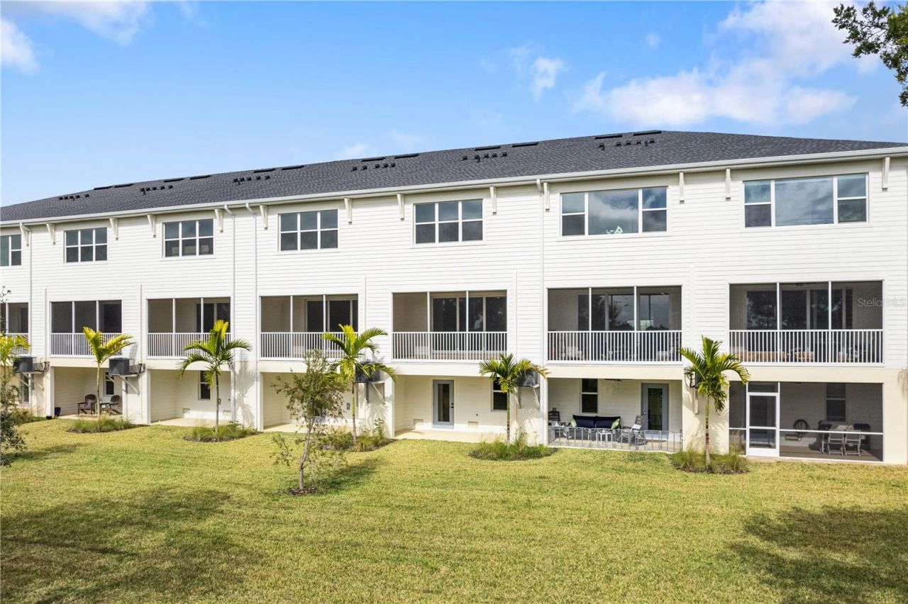 9990 Key Haven Road, Seminole, FL 33777 Photo