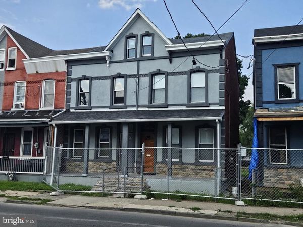 112 CHAMBERS STREET, TRENTON, NJ 08609