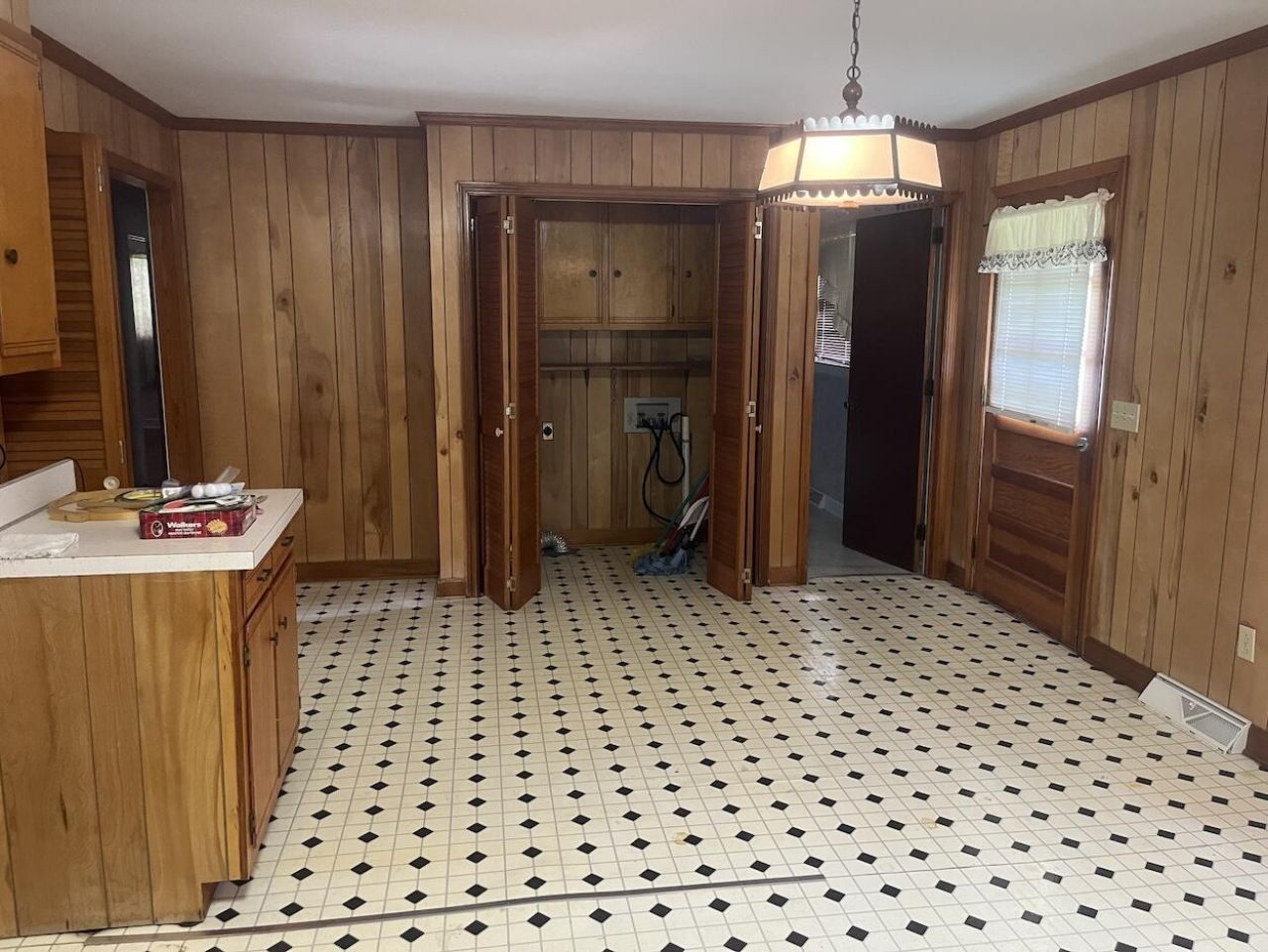 379 Chestnut Road Photo 11