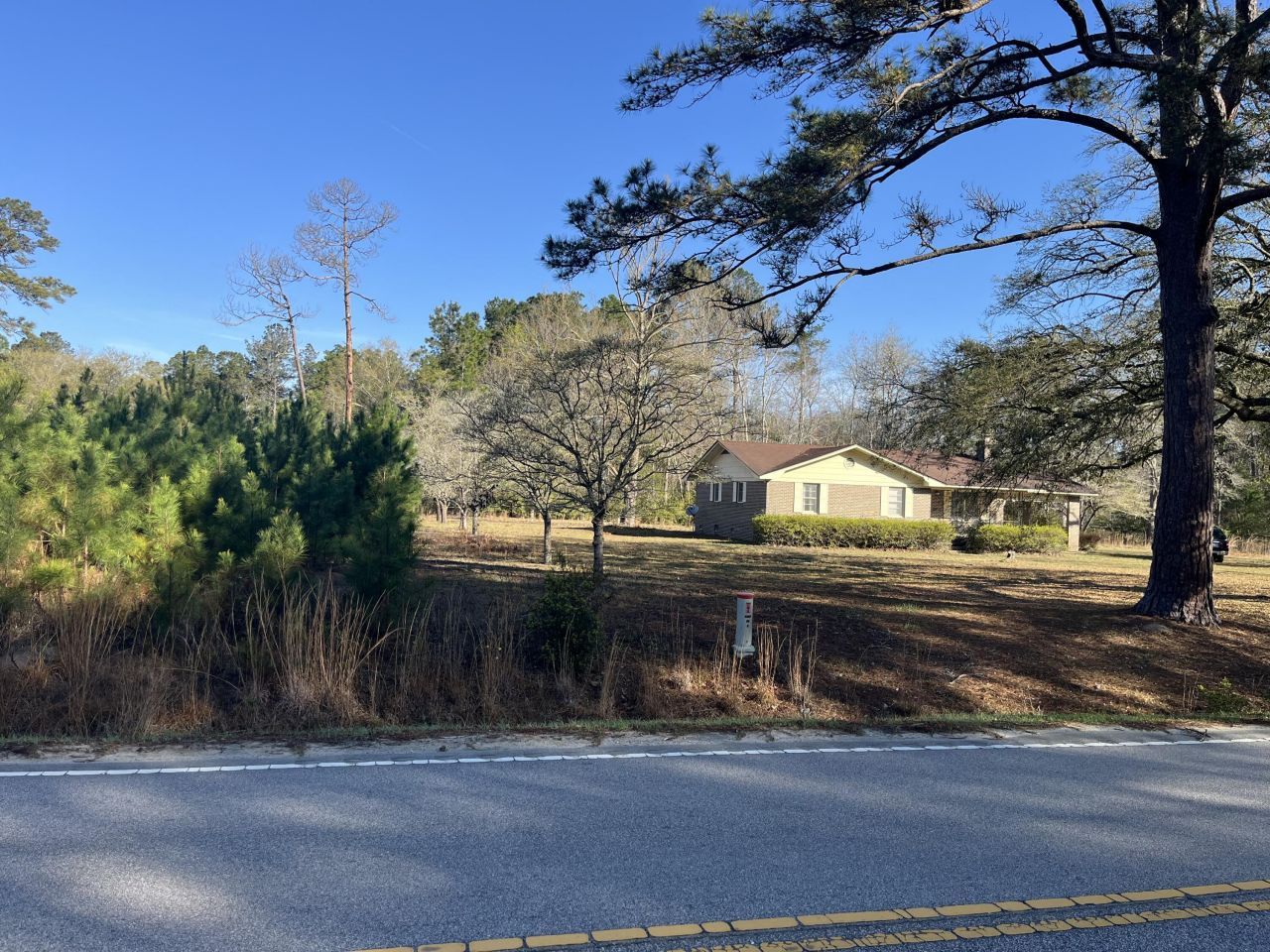379 Chestnut Road Photo 21