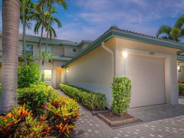 1573 SE Prestwick Lane, Unit 3, Port Saint Lucie, FL 34952