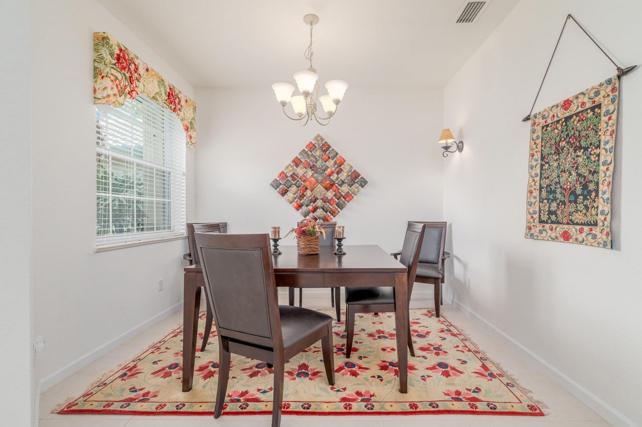 1573 SE Prestwick Lane, Unit 3, Port Saint Lucie, FL 34952 Photo