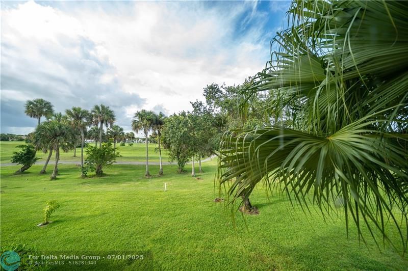 3350 Pinewalk Drive, Unit 1424, Pompano Beach, FL 33063 Photo