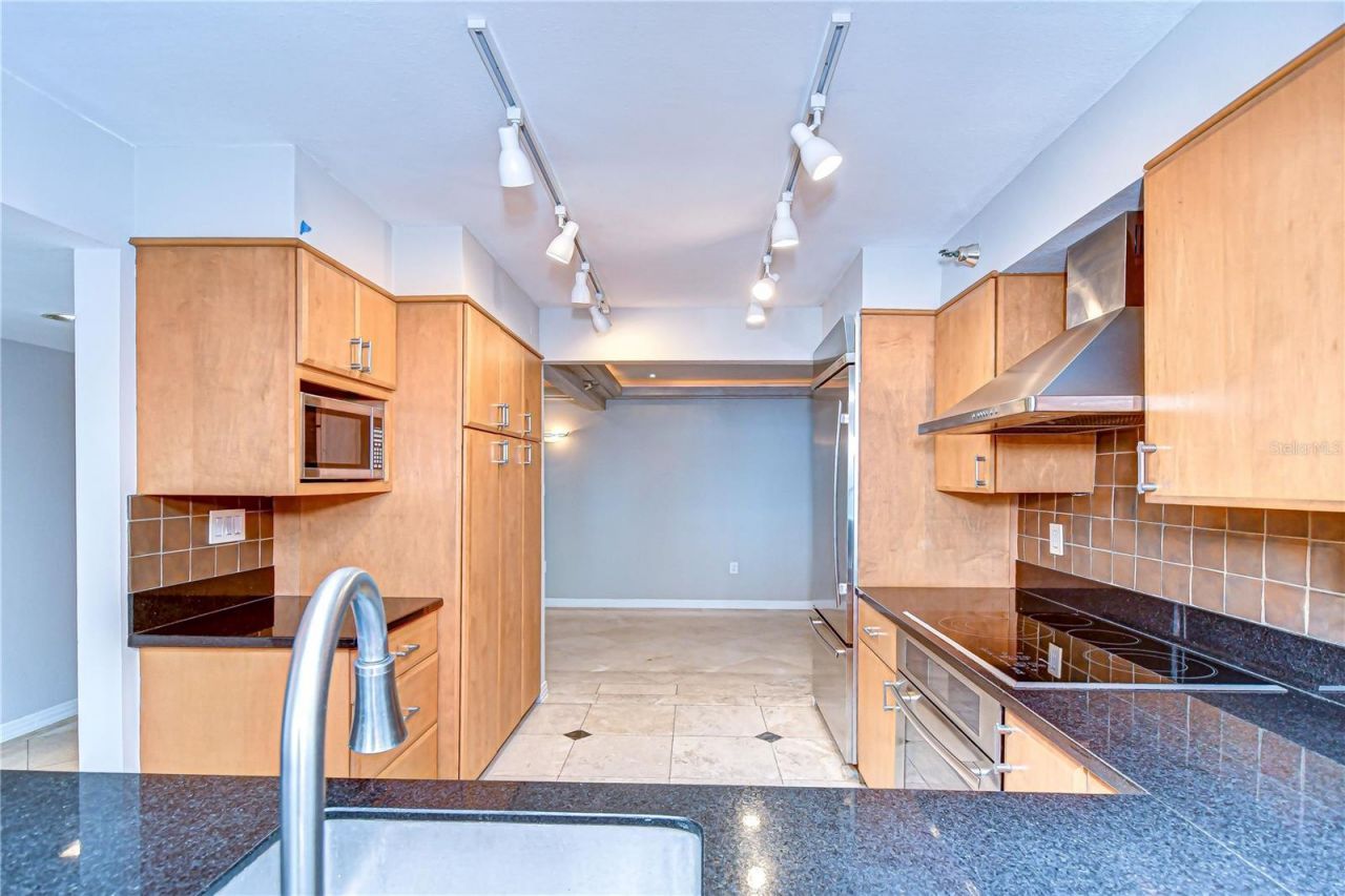 2413 Bayshore Boulevard, Unit 1903, Tampa, FL 33629 Photo