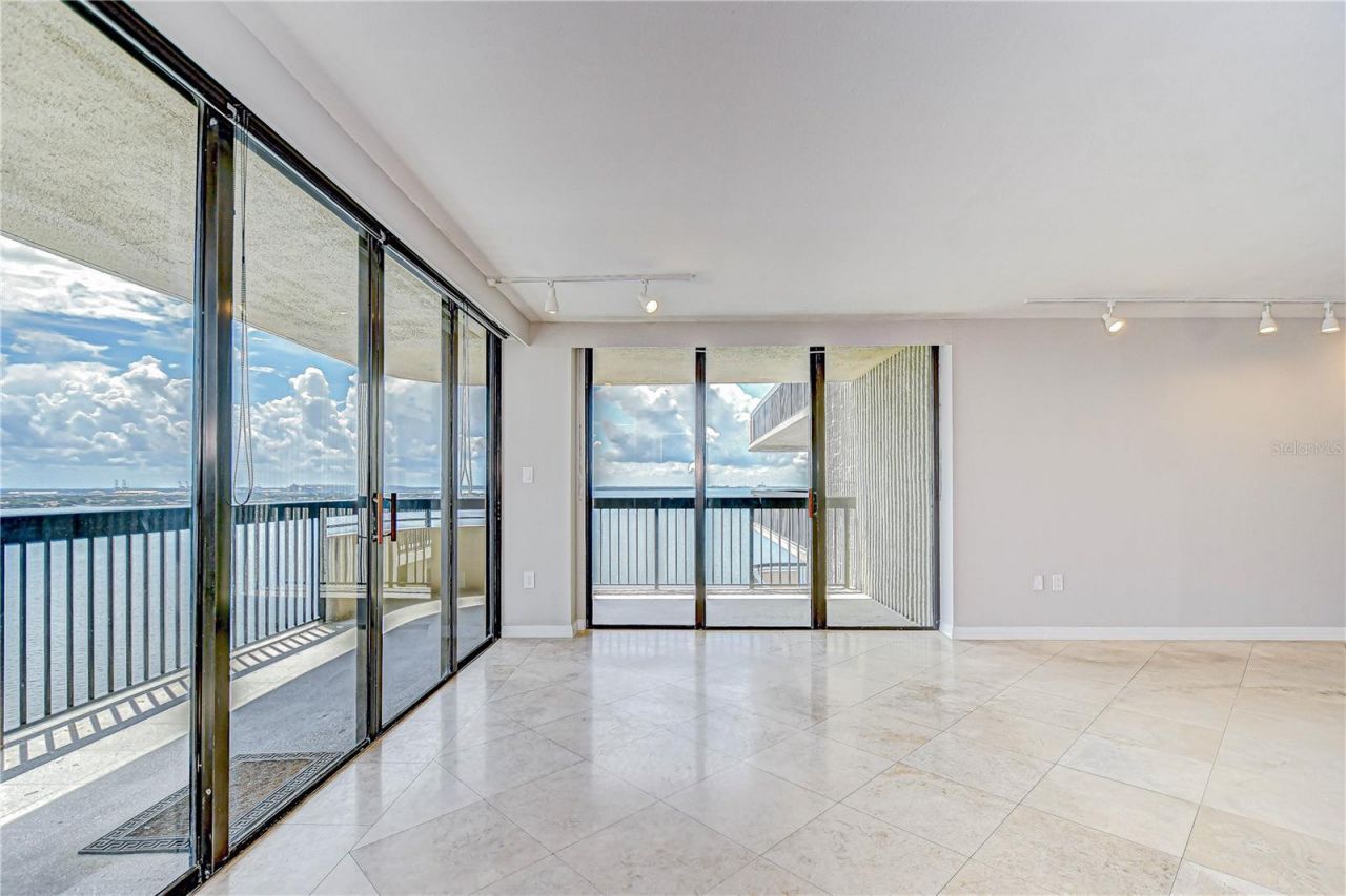 2413 Bayshore Boulevard, Unit 1903, Tampa, FL 33629 Photo