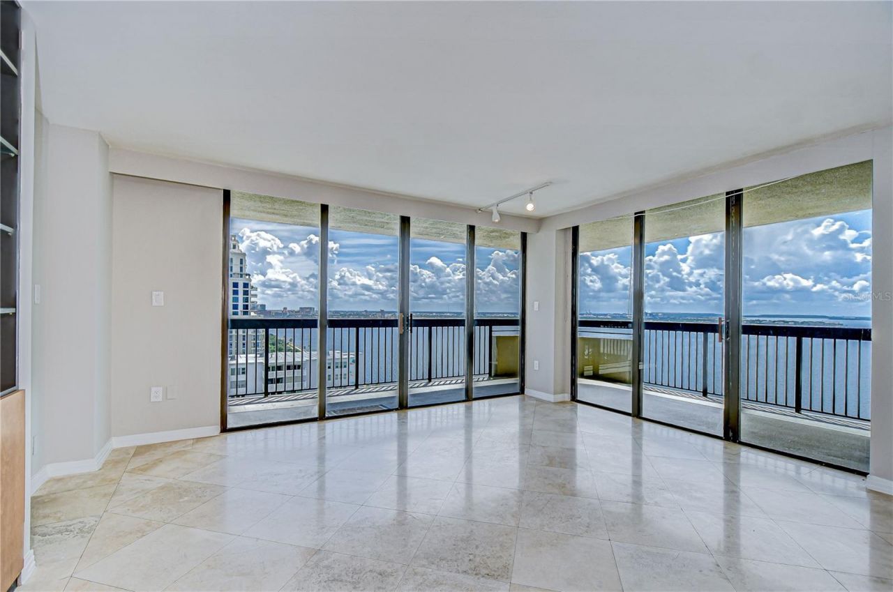2413 Bayshore Boulevard, Unit 1903, Tampa, FL 33629 Photo