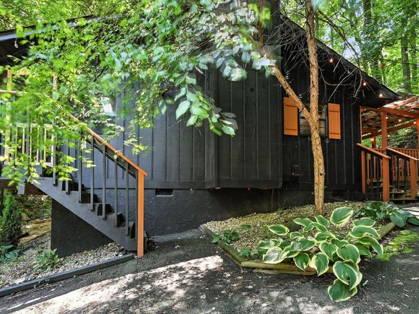 1738 Zurich Road, Gatlinburg, TN 37738