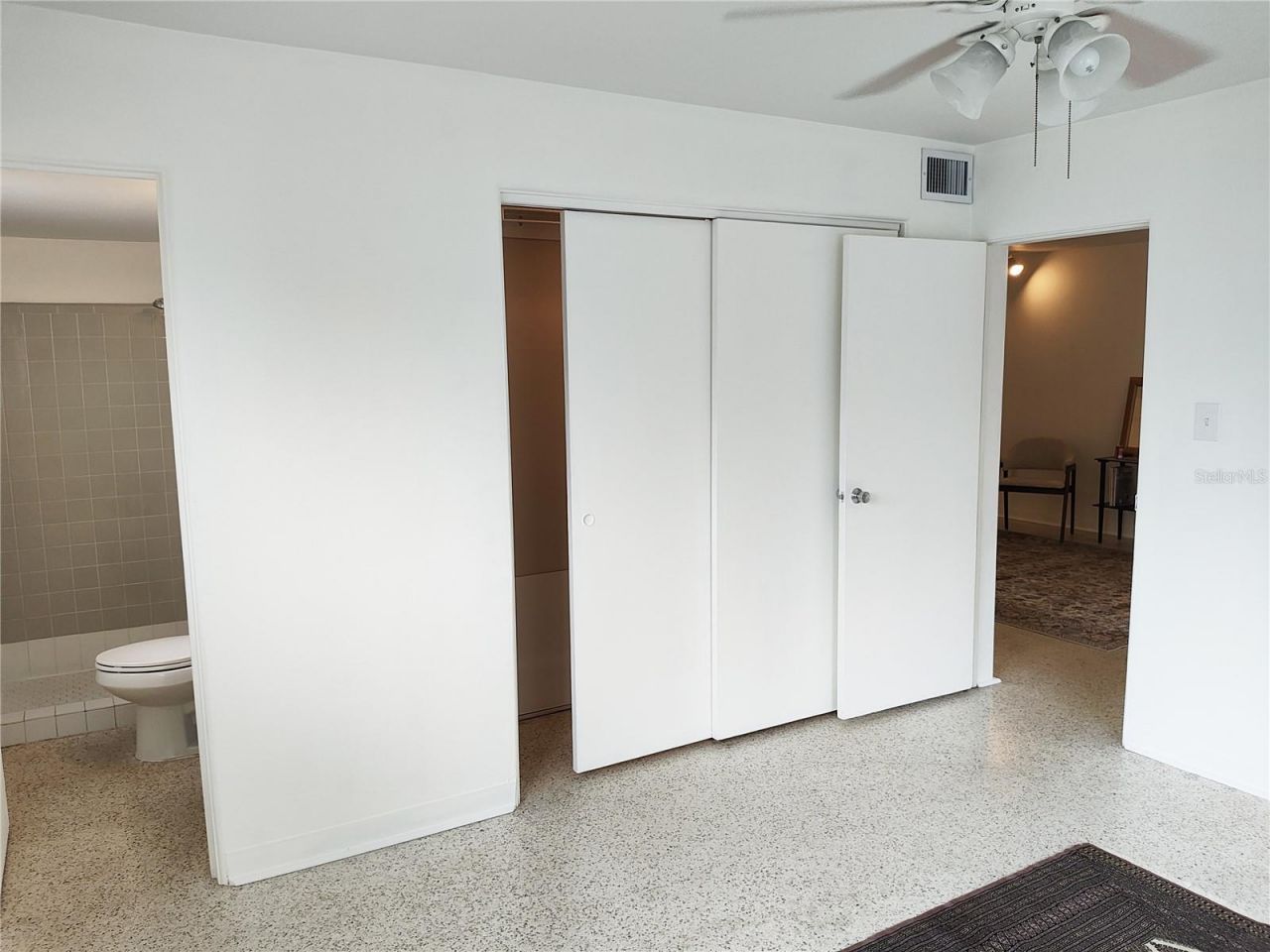 2155 Wood Street, Unit A26, Sarasota, FL 34237 Photo