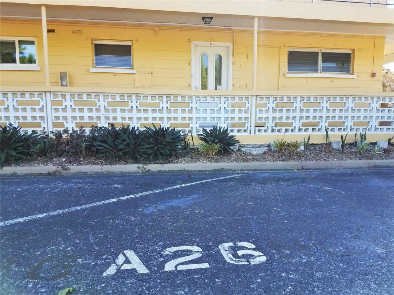 2155 Wood Street, Unit A26, Sarasota, FL 34237 Photo