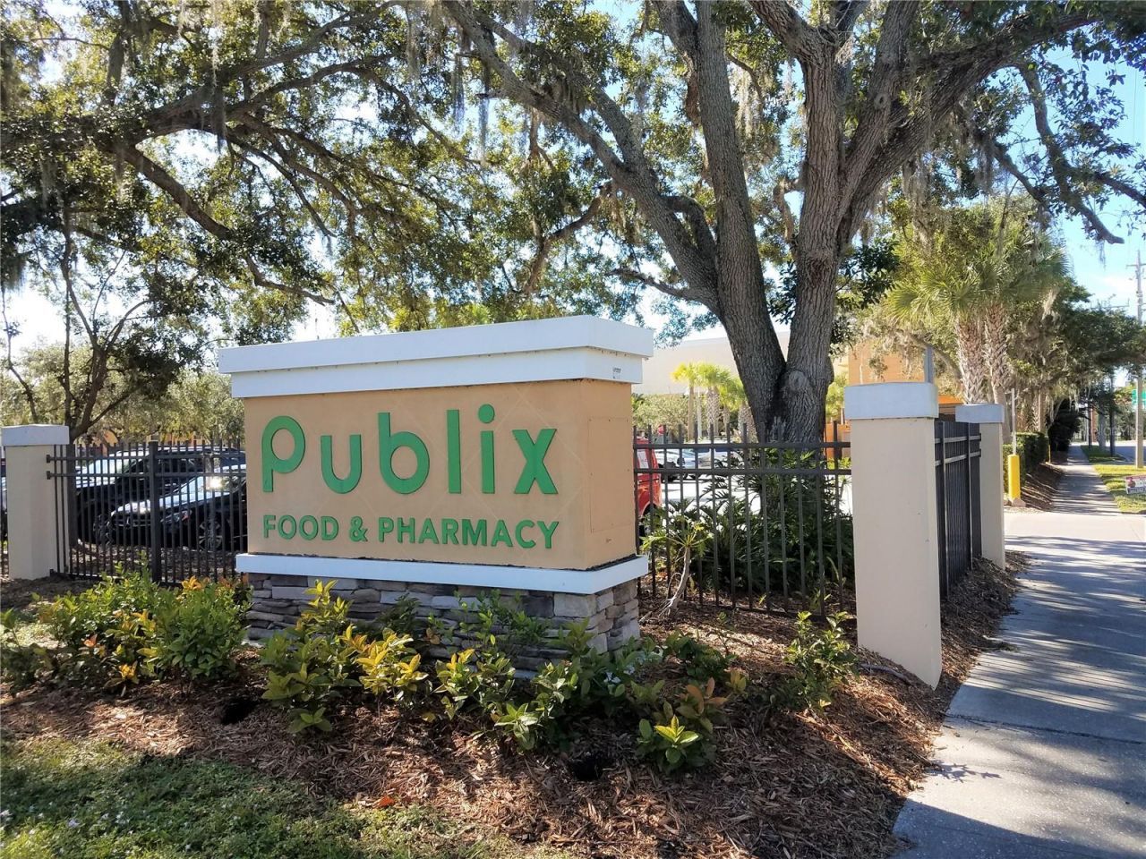 2155 Wood Street, Unit A26, Sarasota, FL 34237 Photo