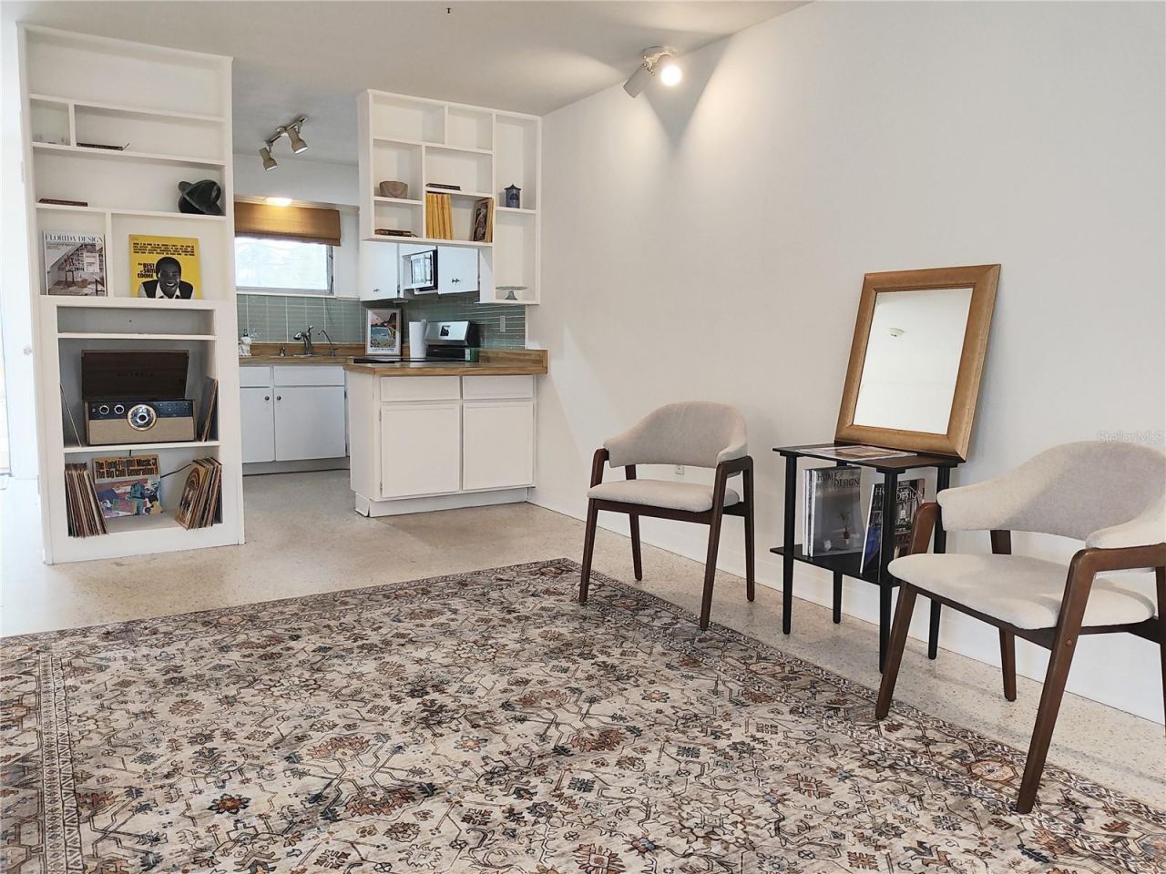 2155 Wood Street, Unit A26, Sarasota, FL 34237 Photo