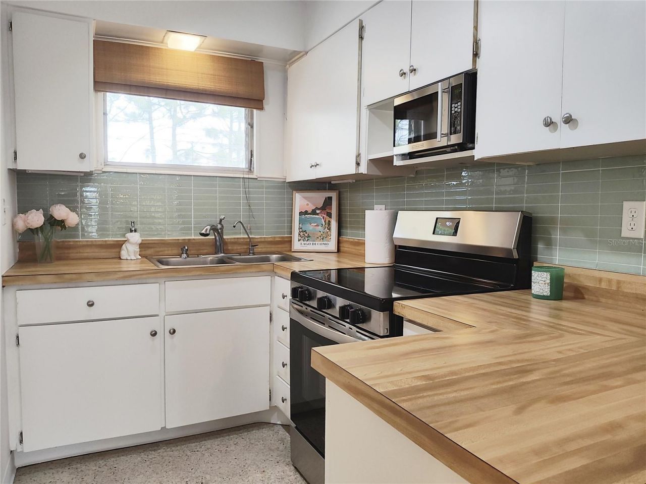 2155 Wood Street, Unit A26, Sarasota, FL 34237 Photo