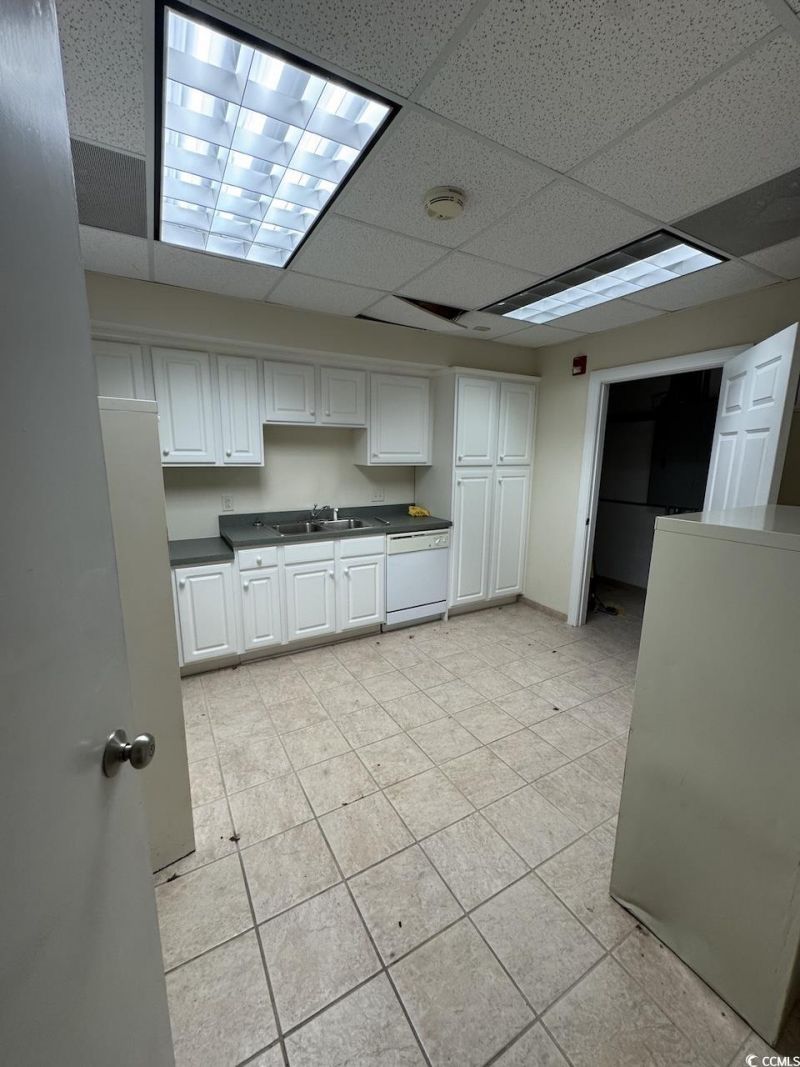 1800 Husted Rd. Photo 20