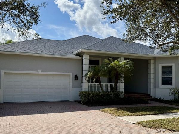 7627 S Village Square, Vero Beach, FL 32966