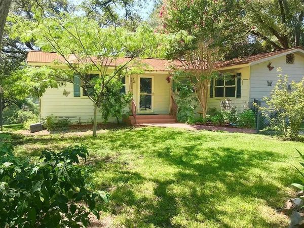 18111 Gregg Bluff RD, Jonestown, TX 78645