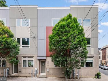 884 N LAWRENCE STREET, PHILADELPHIA, PA 19123