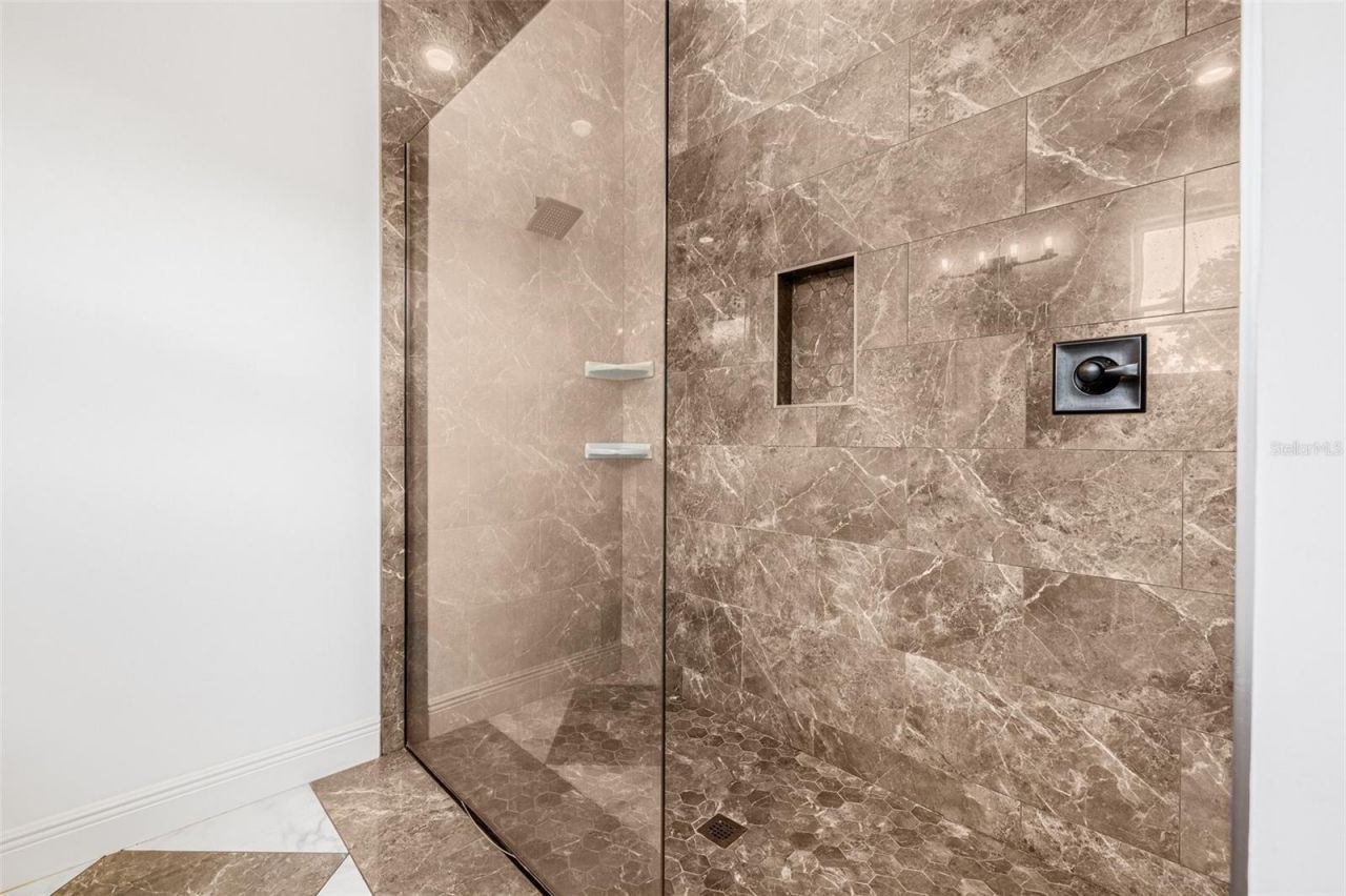 8843 Kenton Road, Wesley Chapel, FL 33545 Photo