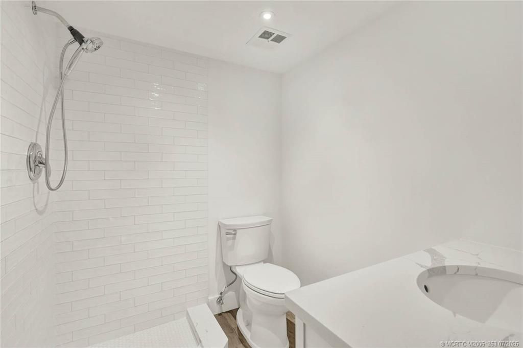 1950 SW Palm City Road, Unit 3-201, Stuart, FL 34994 Photo