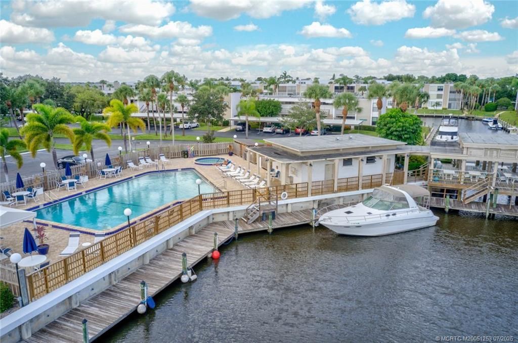 1950 SW Palm City Road, Unit 3-201, Stuart, FL 34994 Photo