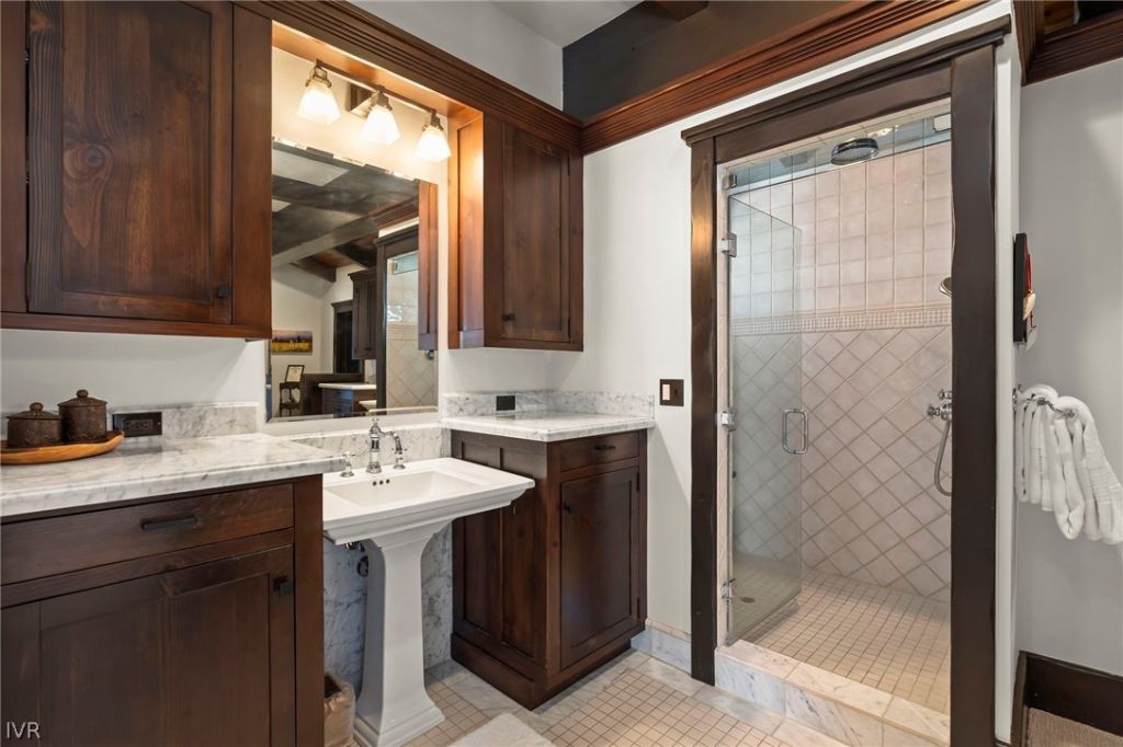 527 Sugarpine Drive, Incline Village, NV 89451 Photo