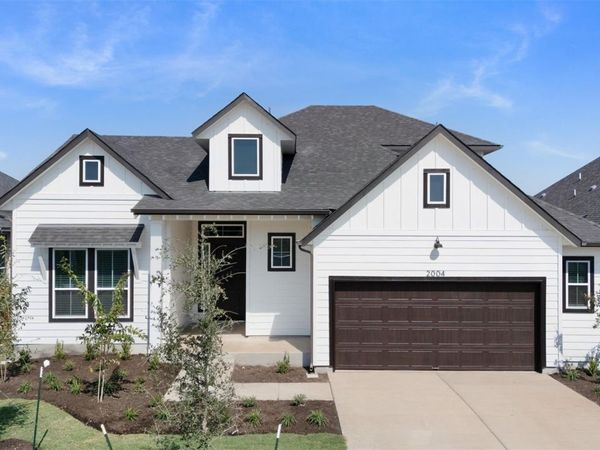 2004 Tobiano TRCE, Georgetown, TX 78633