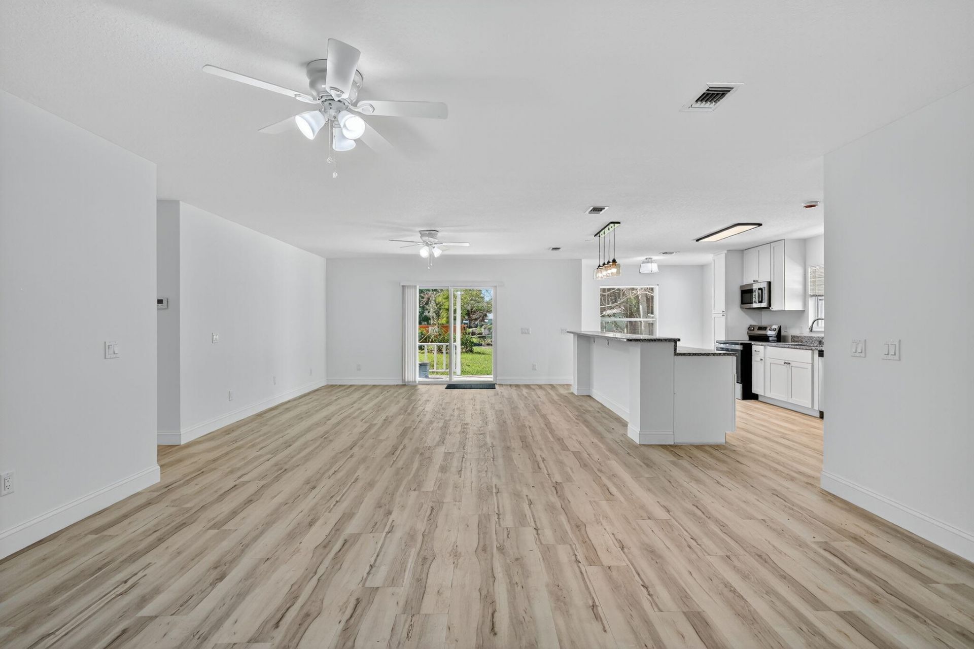 2205 S 33rd S Street, Fort Pierce, FL 34947 Photo