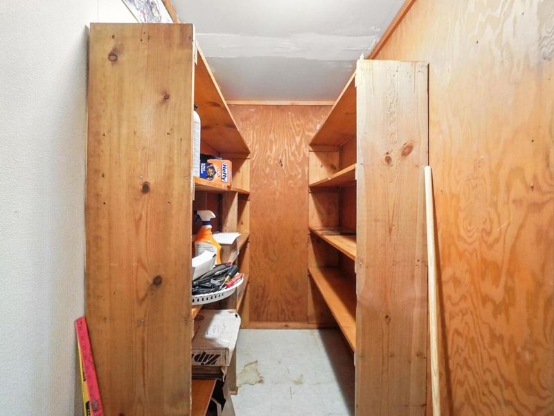 292 N Main Street, London, OH 43140 Photo 14