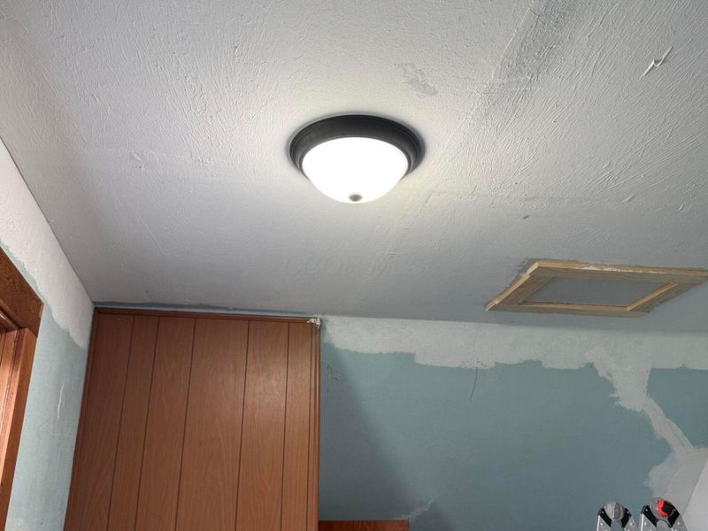 292 N Main Street, London, OH 43140 Photo 24