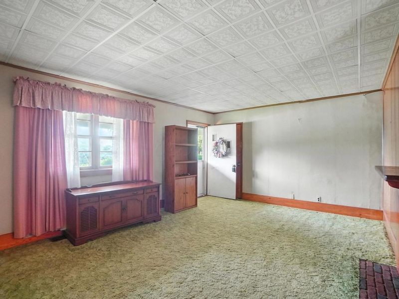 292 N Main Street, London, OH 43140 Photo 6