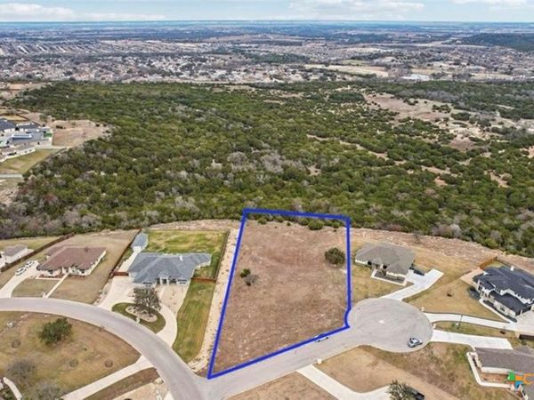 2705 Sun Point Circle, Copperas Cove, TX 76522