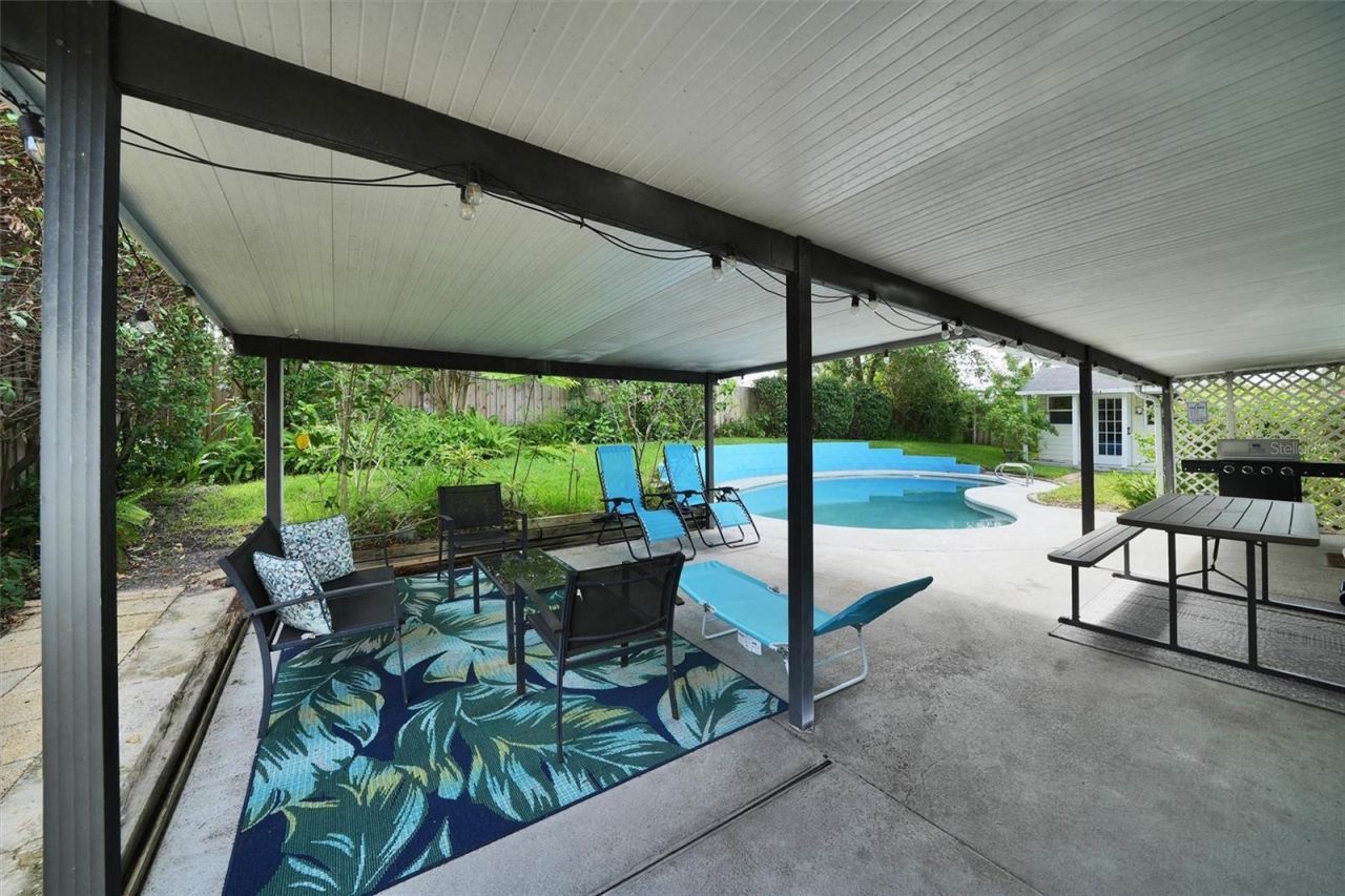 1305 Willow Valley Drive, Brandon, FL 33510 Photo