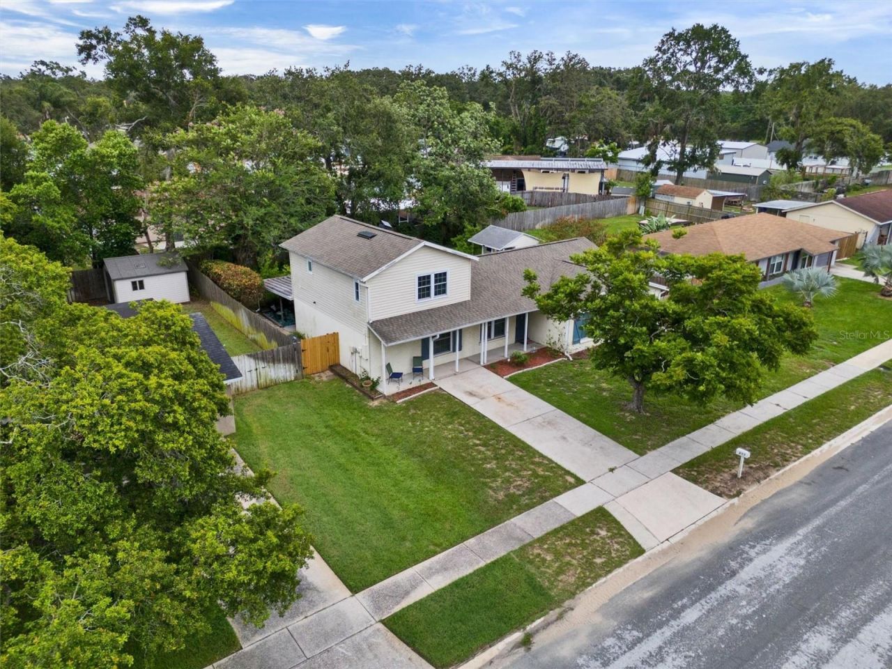 1305 Willow Valley Drive, Brandon, FL 33510 Photo