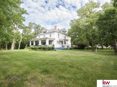 817 W 4th Avenue, Red Cloud, NE 68970