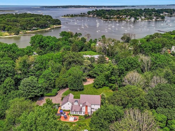 27 Van Wyck Lane, Lloyd Harbor, NY 11743