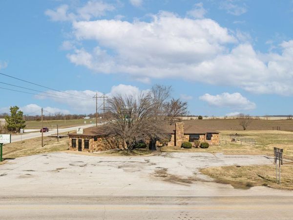 1984 W Ketchum Avenue, Ketchum, OK 74349