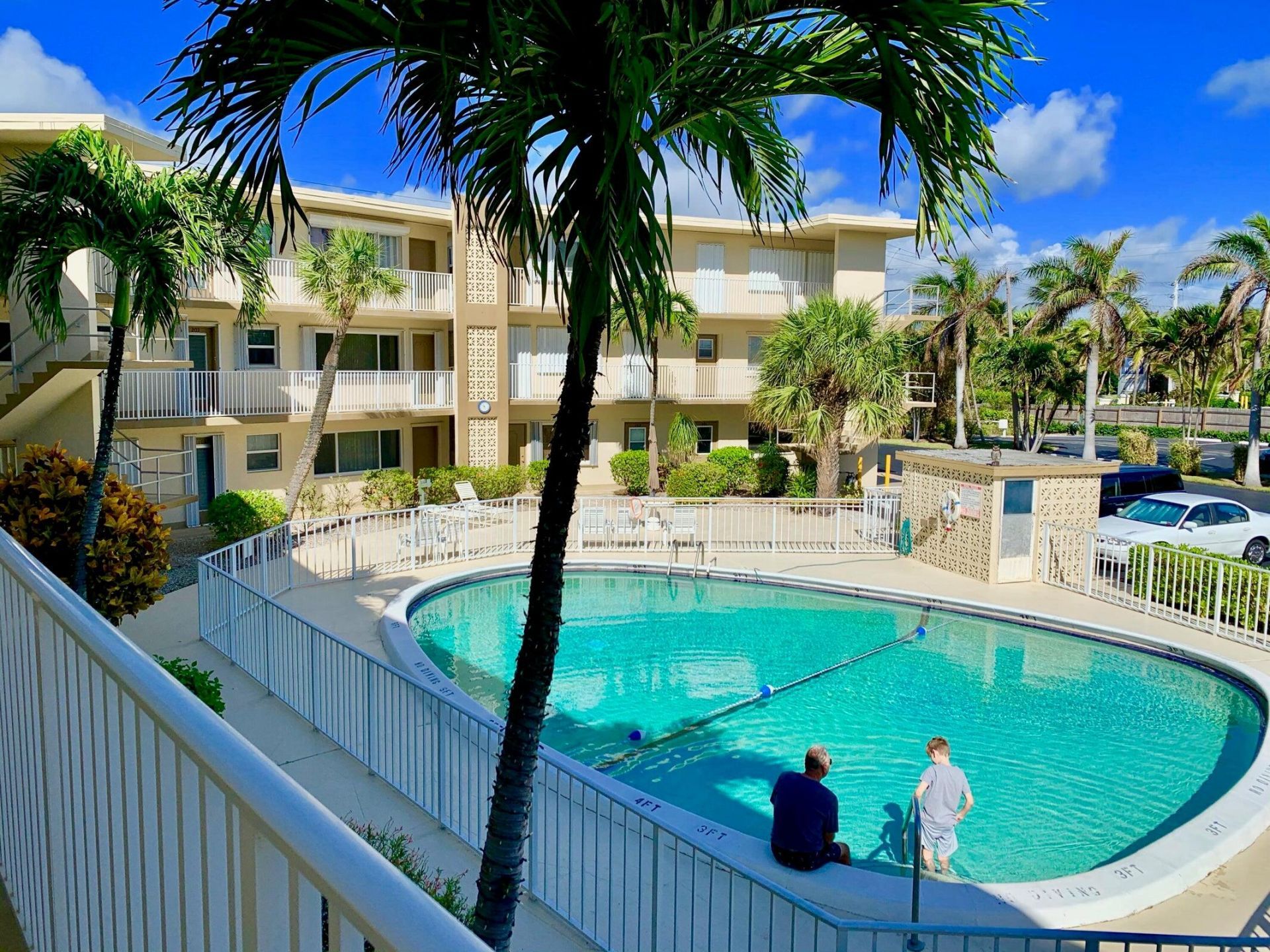 3600 N Ocean Drive, Unit 425, Riviera Beach, FL 33404 Photo