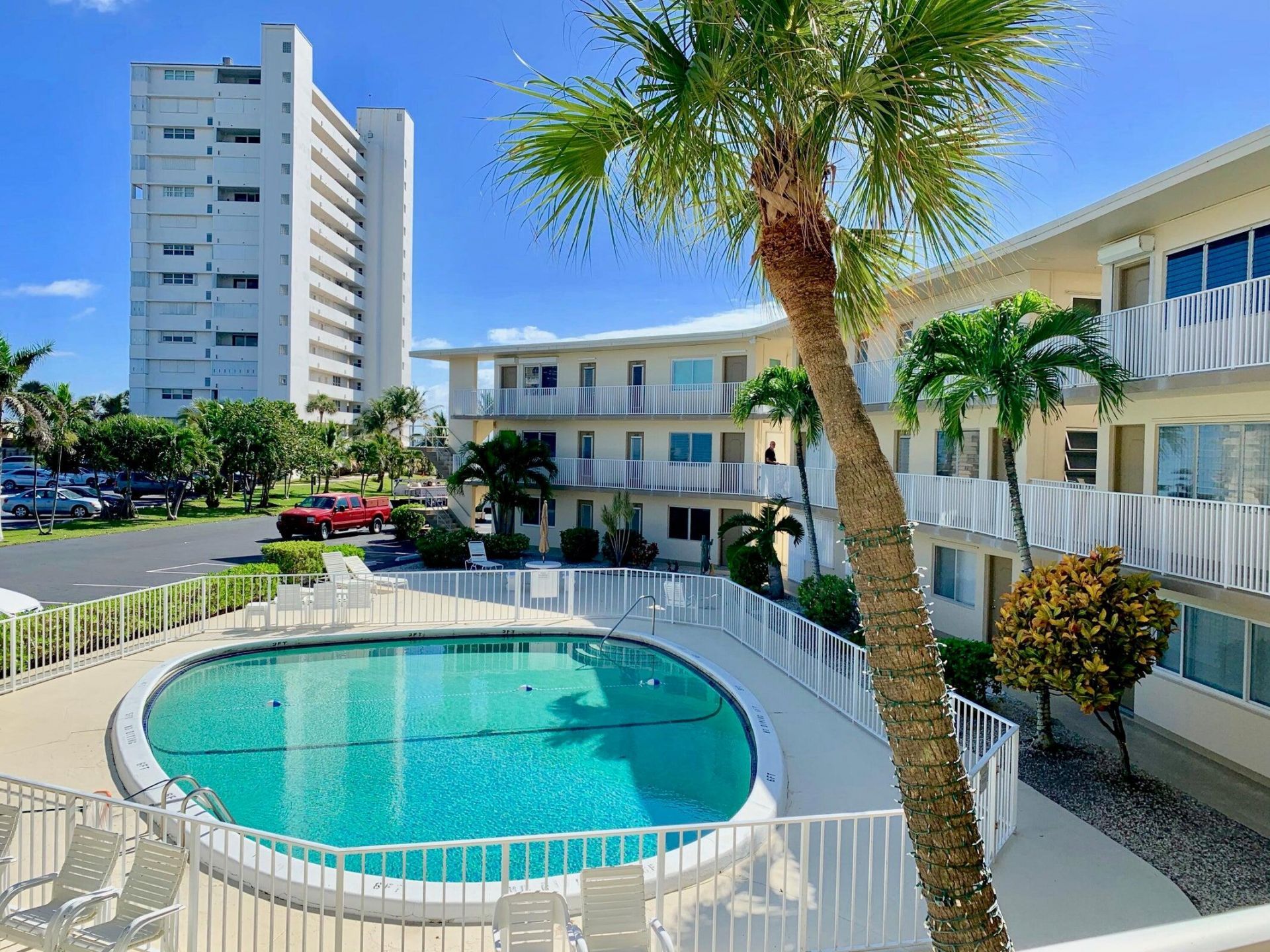 3600 N Ocean Drive, Unit 425, Riviera Beach, FL 33404 Photo