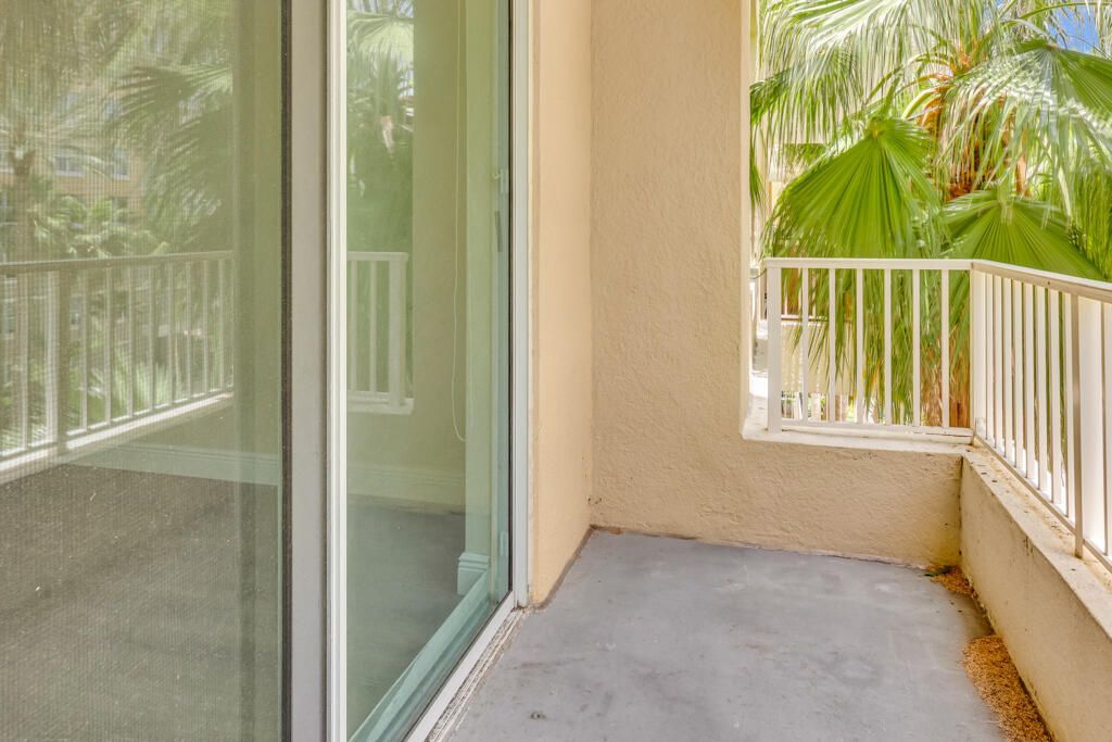 700 E Boynton Beach Boulevard, Unit 407, Boynton Beach, FL 33435 Photo