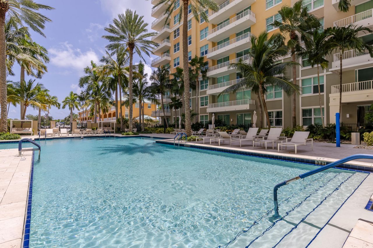 700 E Boynton Beach Boulevard, Unit 407, Boynton Beach, FL 33435 Photo