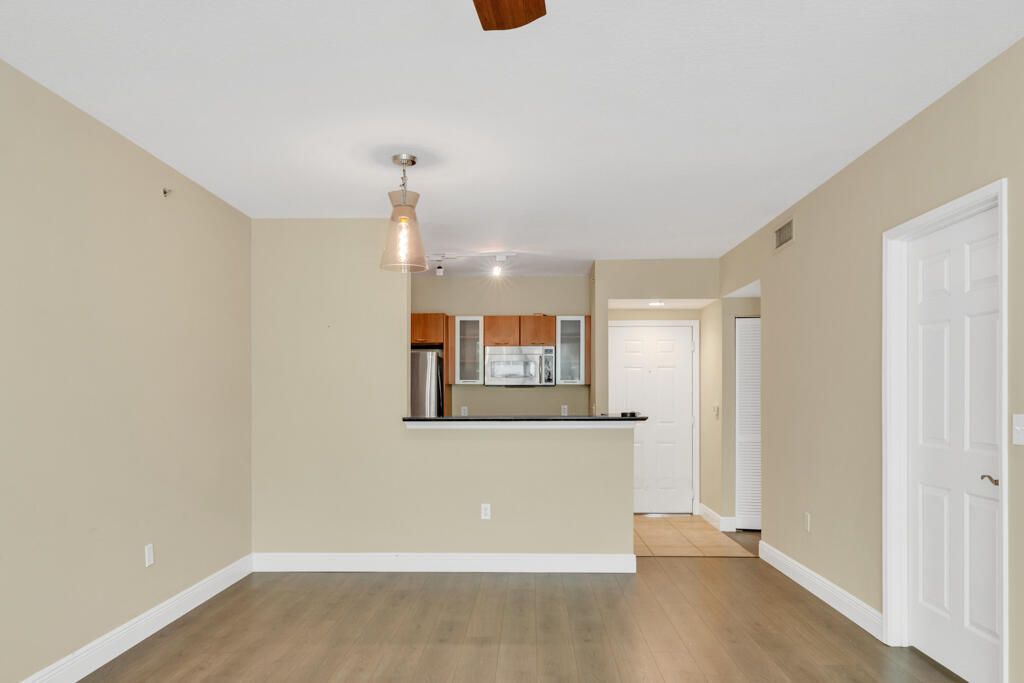 700 E Boynton Beach Boulevard, Unit 407, Boynton Beach, FL 33435 Photo