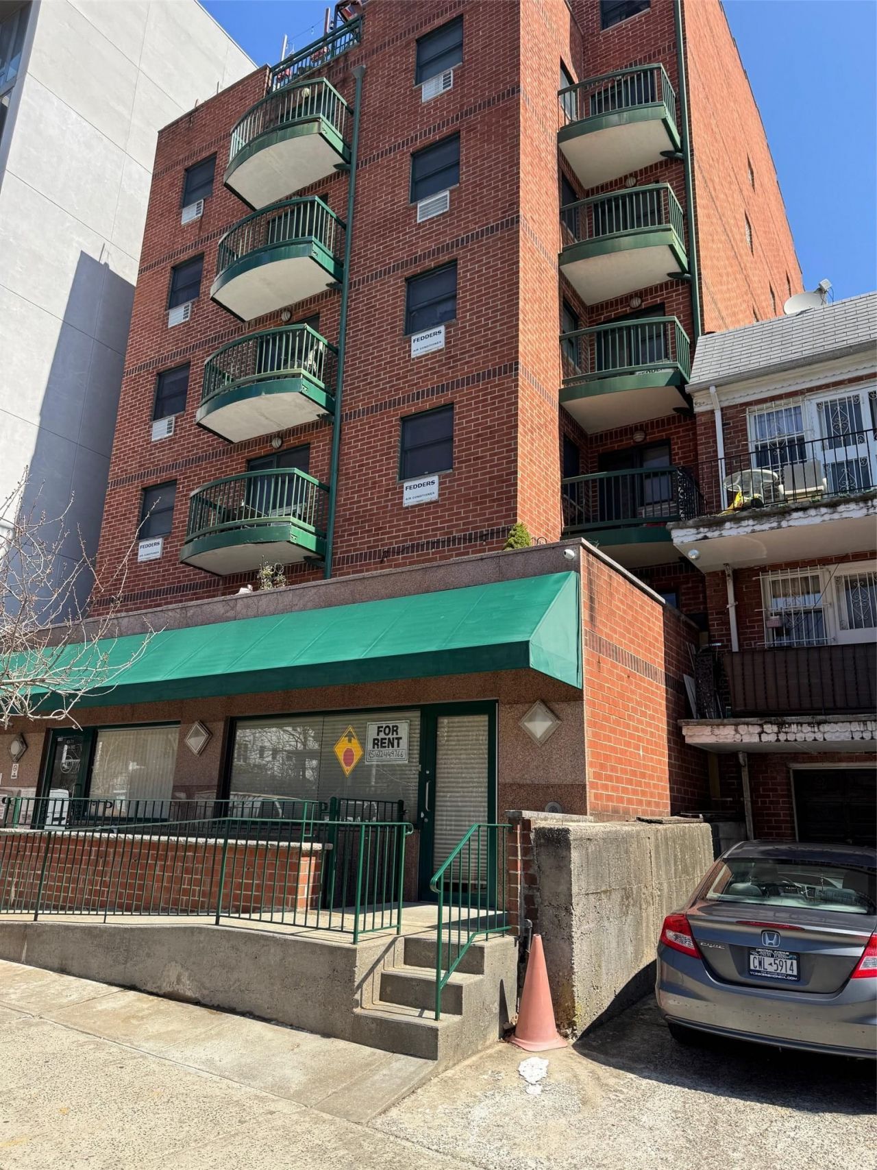 8371 116th Street, Unit M1, Kew Gardens, NY 11418 Main Photo