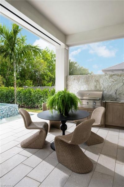 6638 Palisades Ave, Naples, FL 34109 Photo