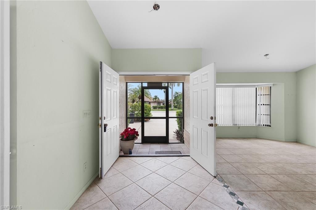 9366 Pineapple Rd, Fort Myers, FL 33967 Photo
