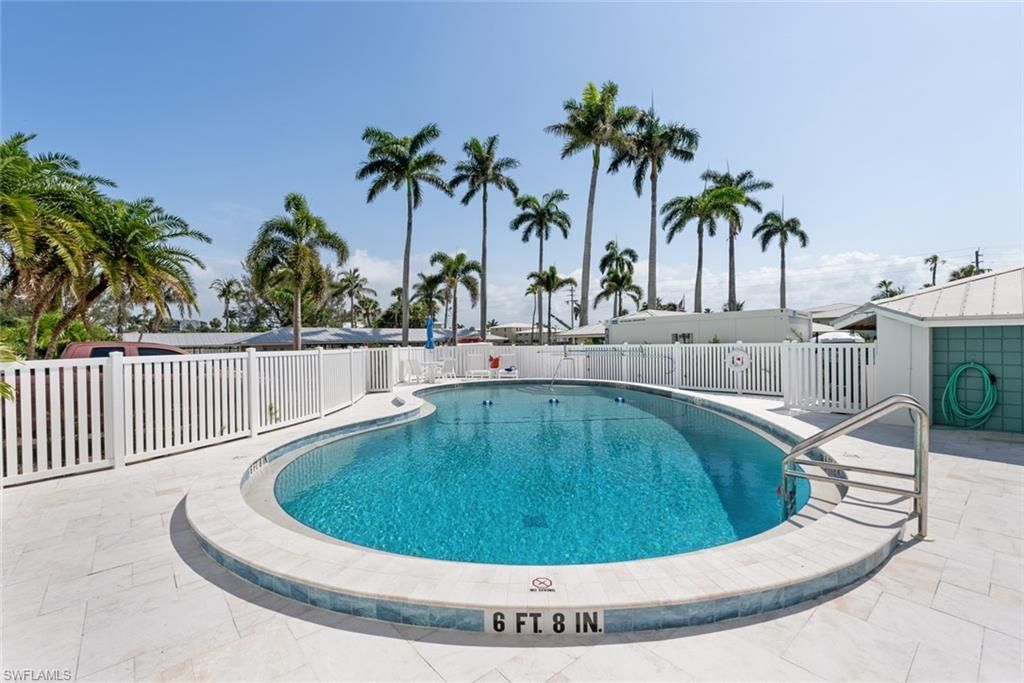 2011 Gulf Shore Blvd N, Unit #45, Naples, FL 34102 Photo