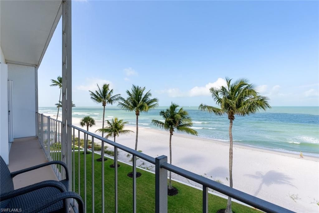 2011 Gulf Shore Blvd N, Unit #45, Naples, FL 34102 Photo