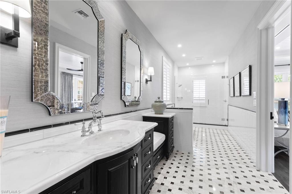 3675 Gordon Dr, Naples, FL 34102 Photo