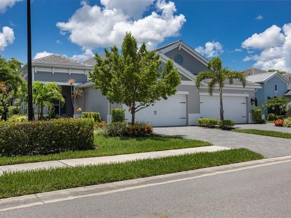 2401 Ariane DR, NAPLES, FL 34112