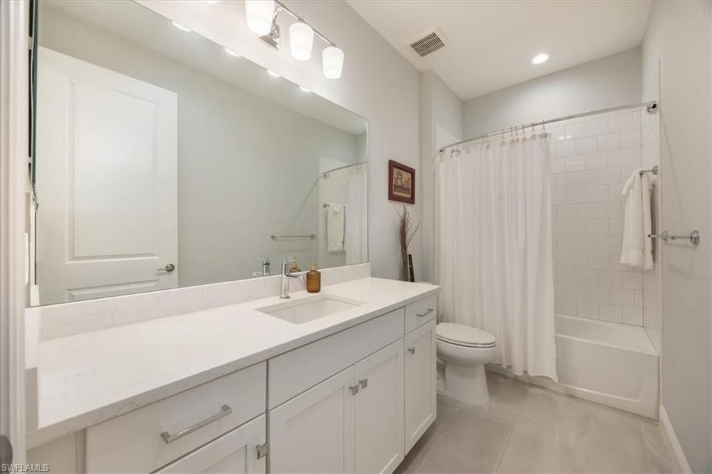 2401 Ariane Dr, Naples, FL 34112 Photo