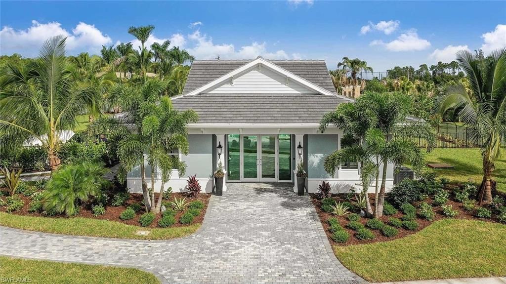 2401 Ariane Dr, Naples, FL 34112 Photo