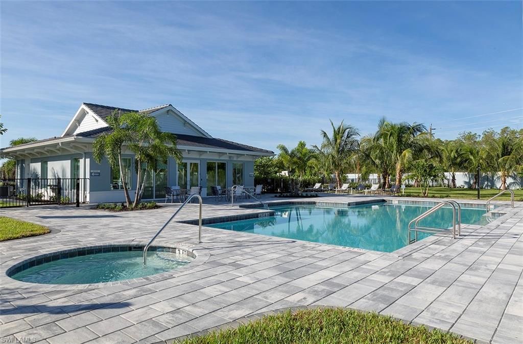 2401 Ariane Dr, Naples, FL 34112 Photo
